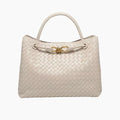  Lys beige