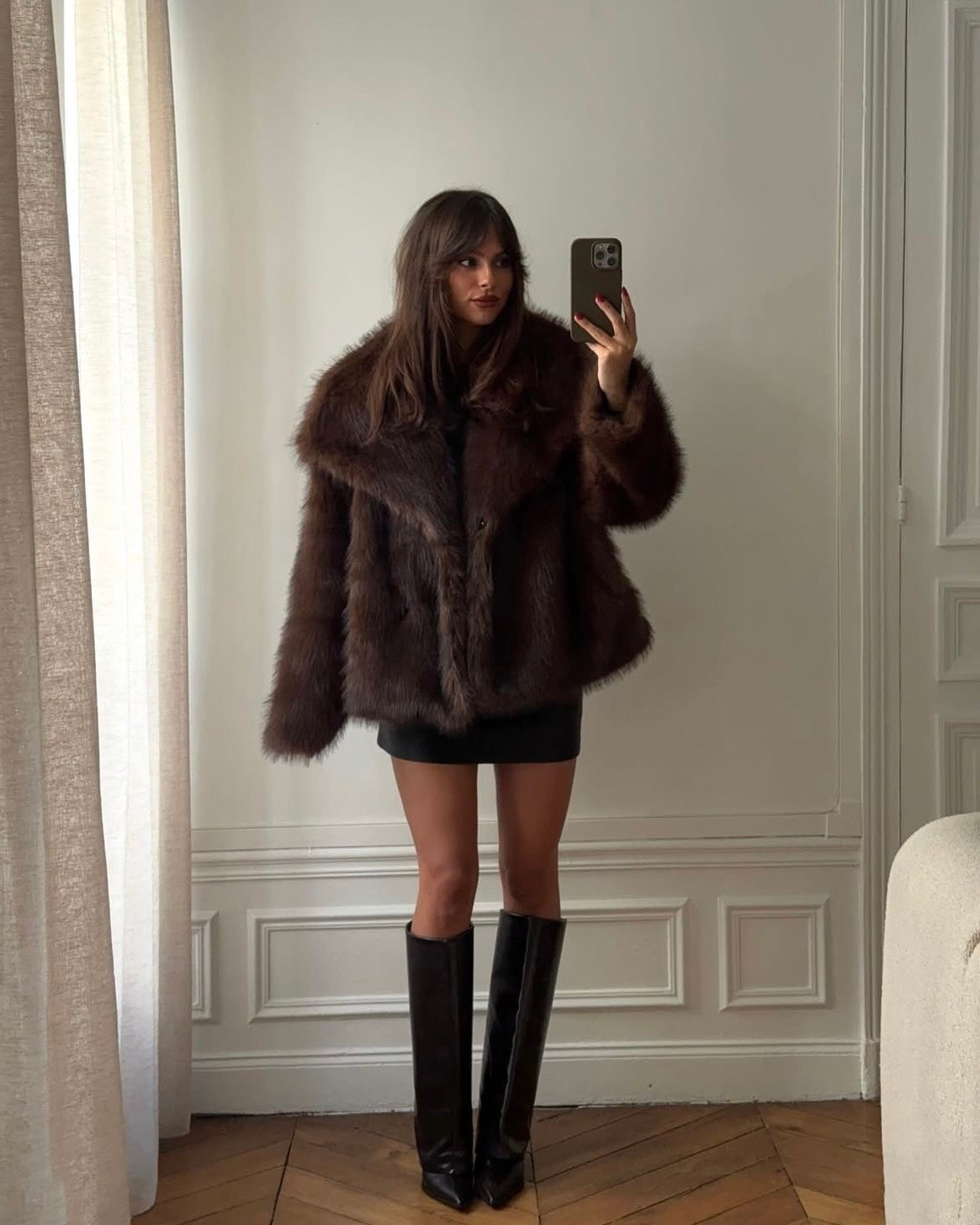 Jakke i imiteret pels