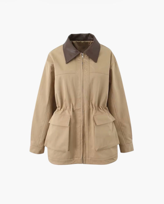 Jakke med kontrastkrave