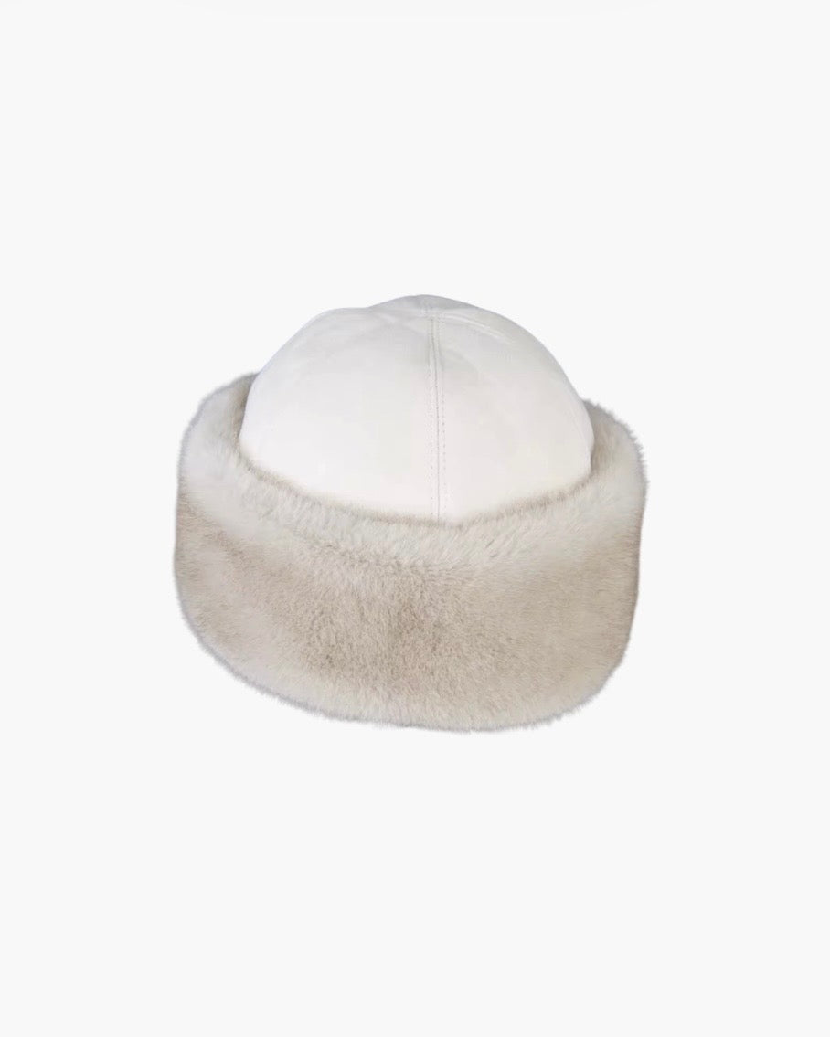 Shearling hat i faux fur mink