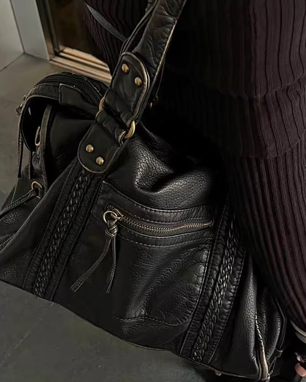 City taske med tassels