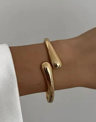 Armbånd med buede ender - Khaia