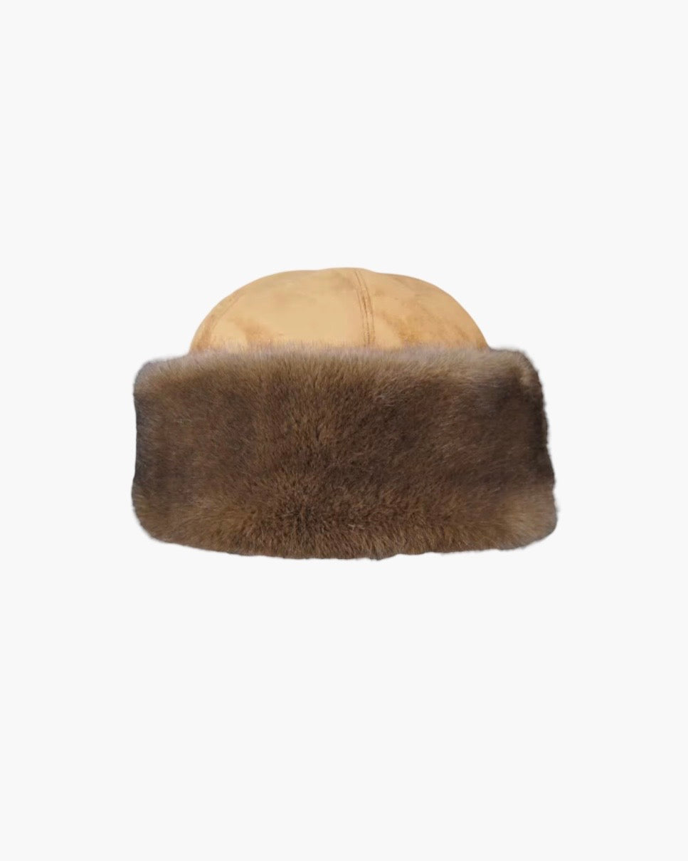 Shearling hat i faux fur mink